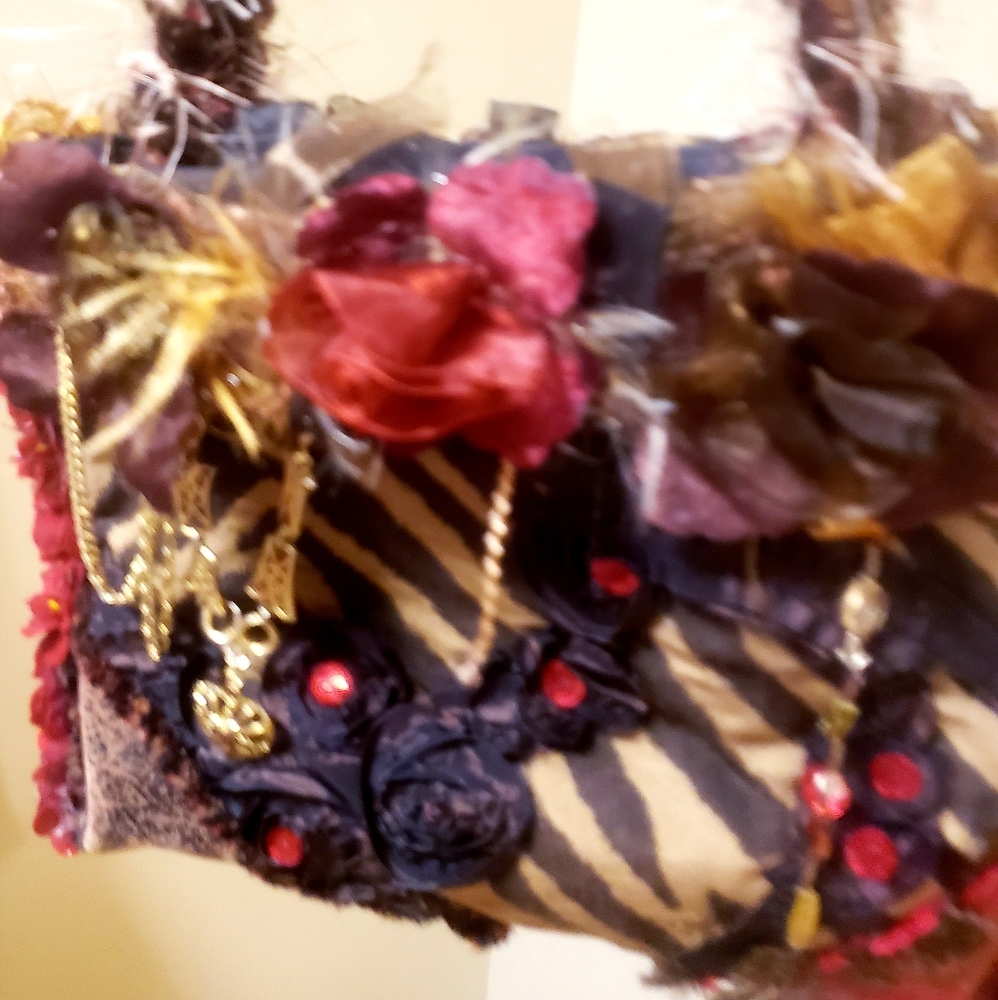 One-of-a-Kind OOAK Vintage Handmade Mini Bag - 3D Floral & Earthy - Picture 13 of 14